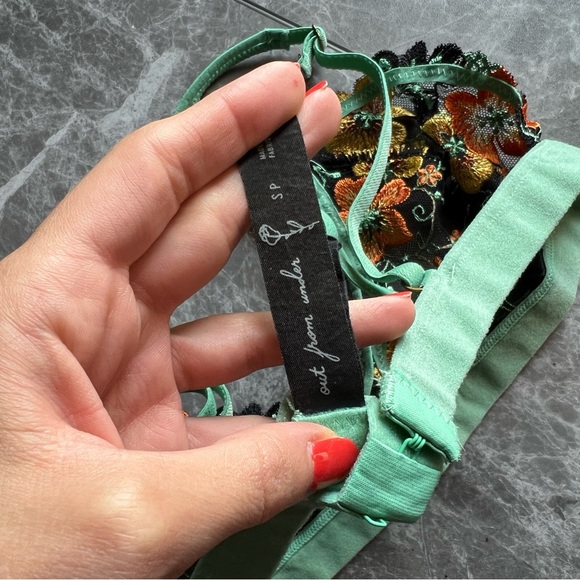 Bralette - Picture 3 of 3